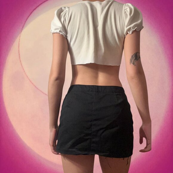 Brandy Melville Cropped Puff Sleeves Shirt/Top - Picture 2 of 2